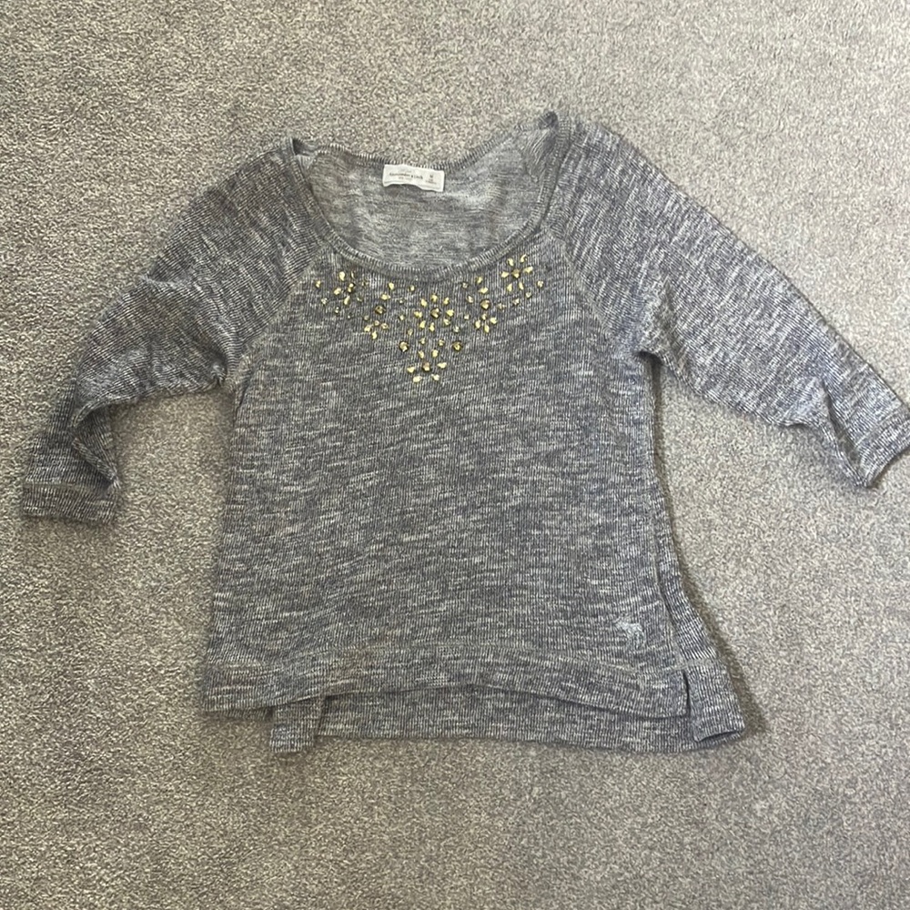 Abercrombie & Fitch Gray Knit Top